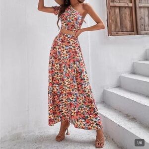 Floral One-Shoulder Set Dress